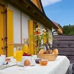 Am Bakenberg شقة