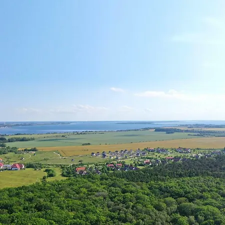 Am Bakenberg *